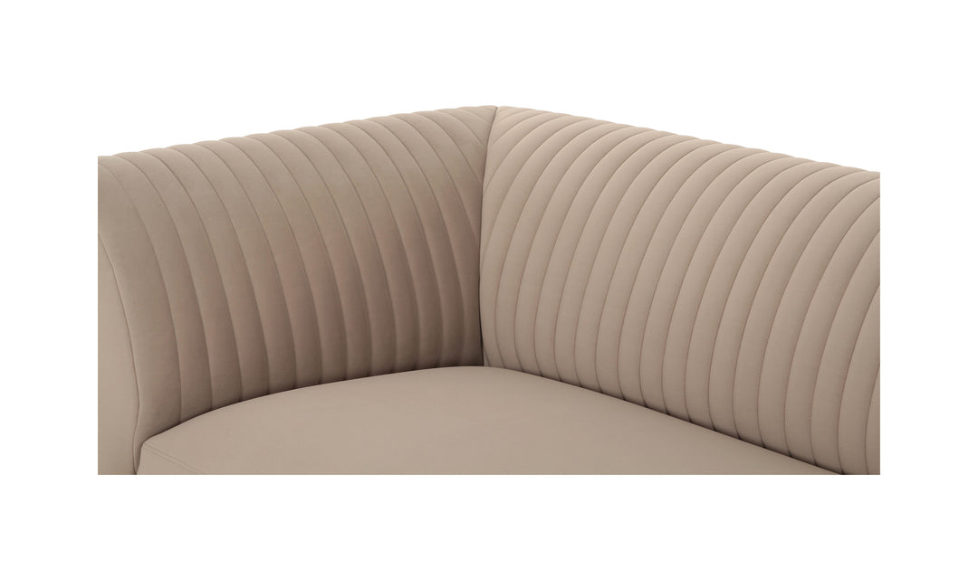 Zandro Sectional