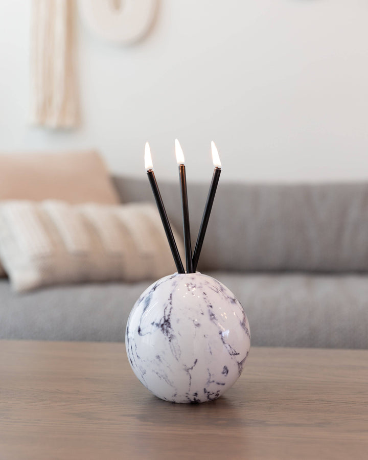 Neva Vase, White Marble
