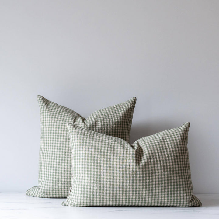 GENEVIEVE Pillow