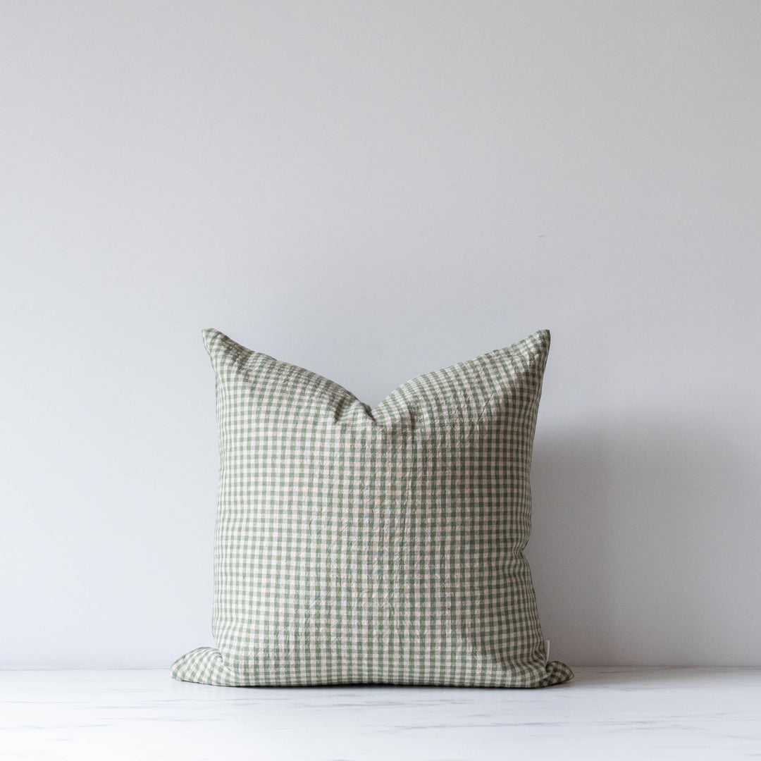GENEVIEVE Pillow