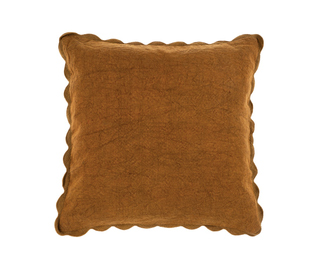 20x20 Scalloped Edge Pillow