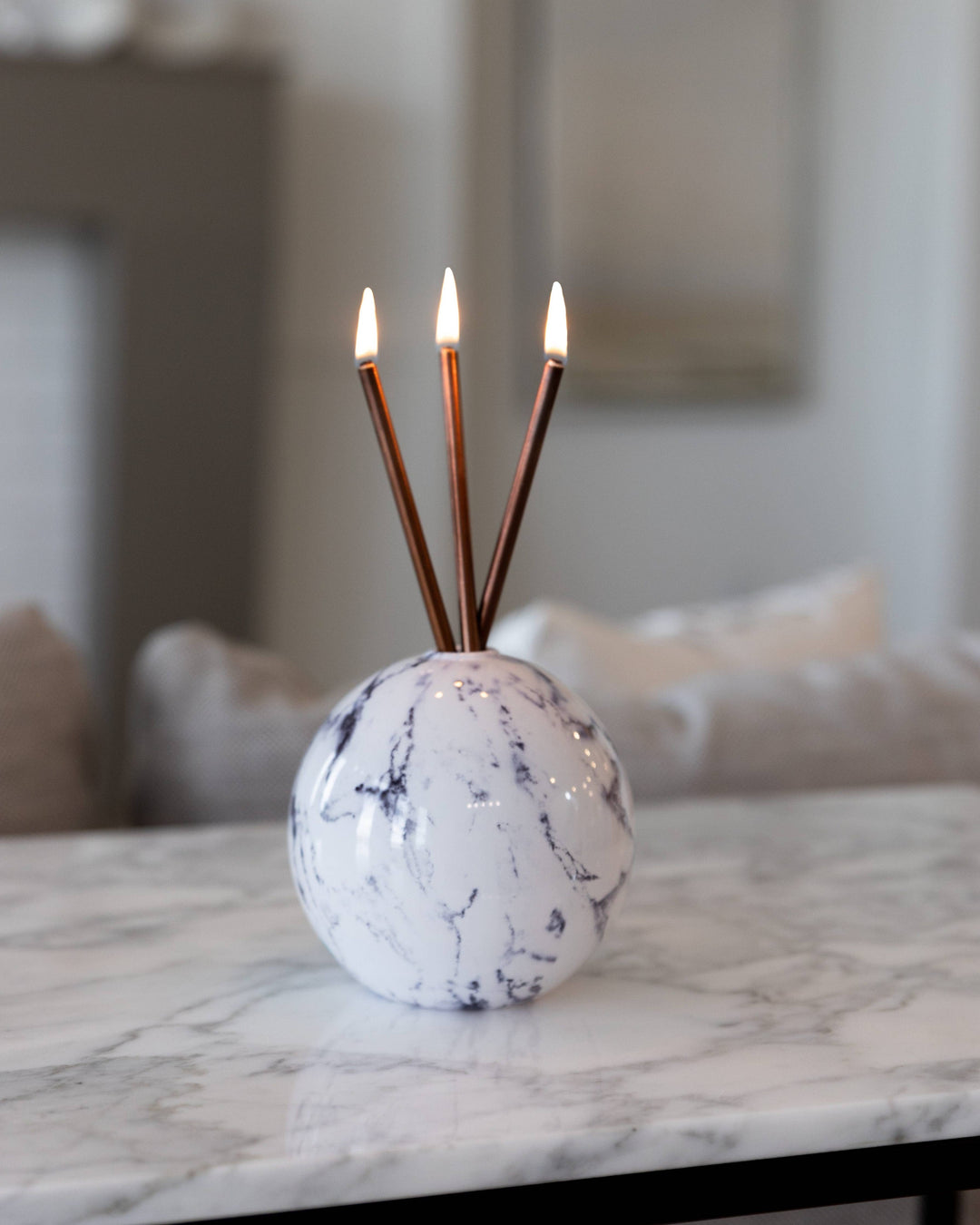 Neva Vase, White Marble