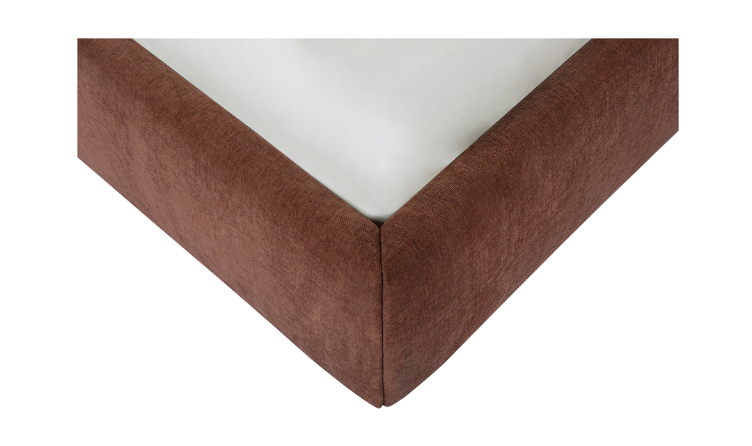 Camilla Bed