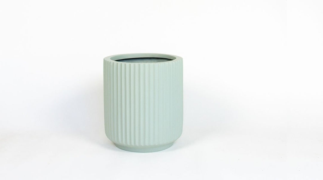 Hudson & Oak - Scalloped Planter