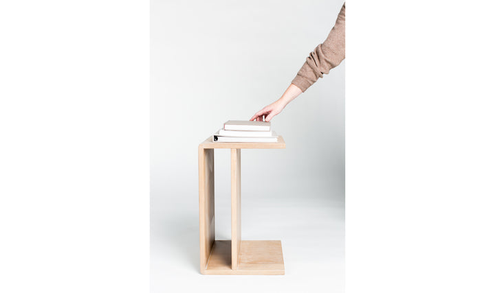 HIROKI ACCENT TABLE