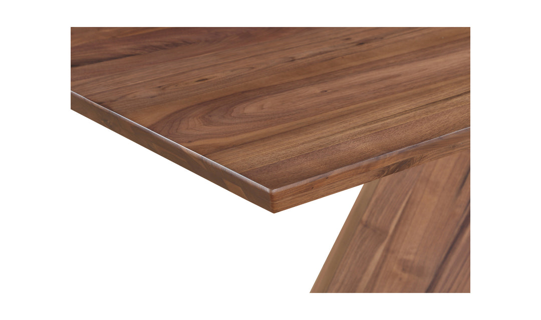 AXIO DINING TABLE