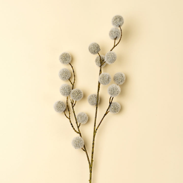 Fuzzy Pom Pom Spray