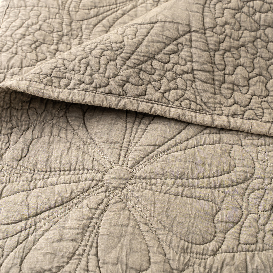 Palladio Quilted Bed Blanket