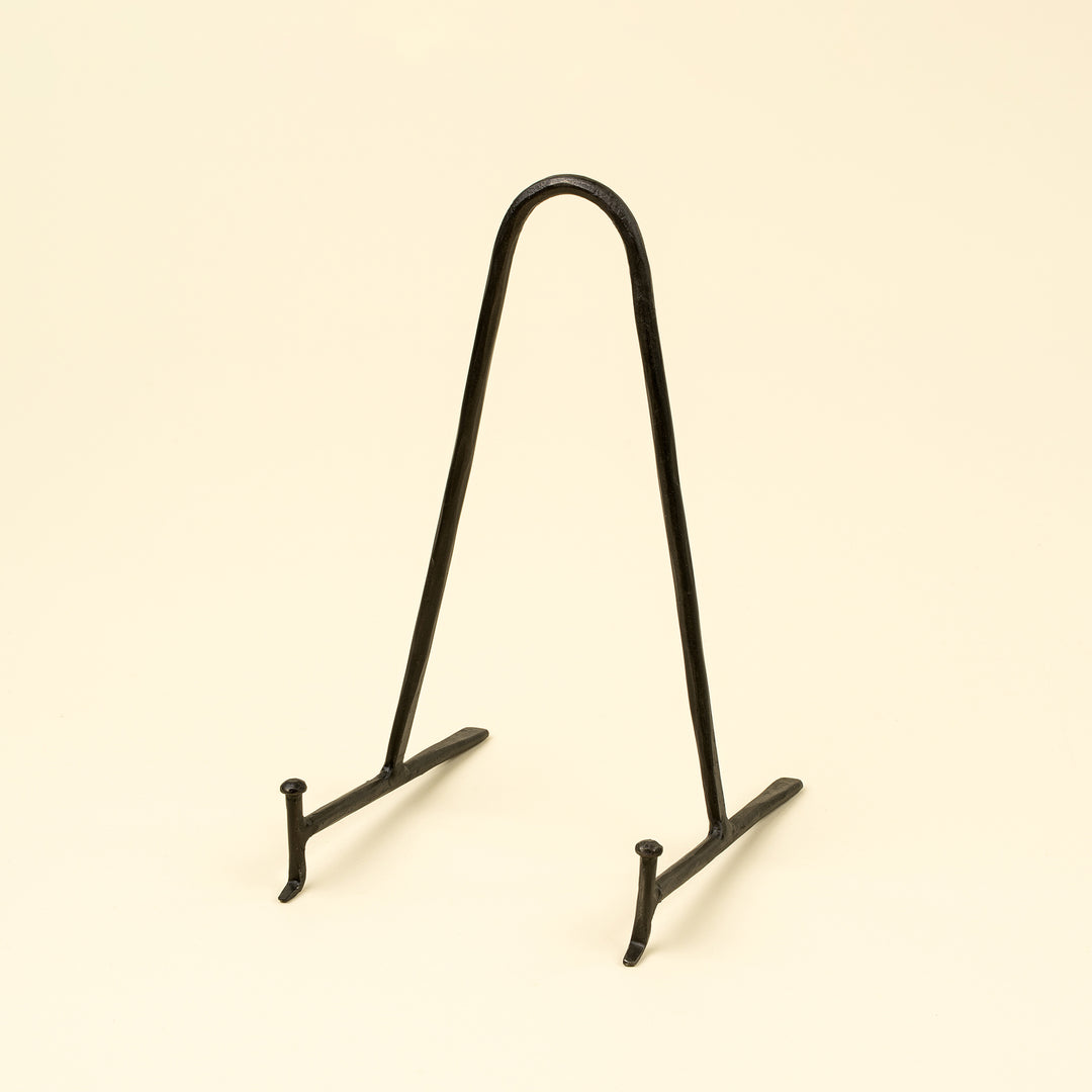 Arc Display Stand
