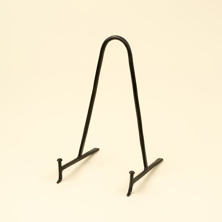 Arc Display Stand