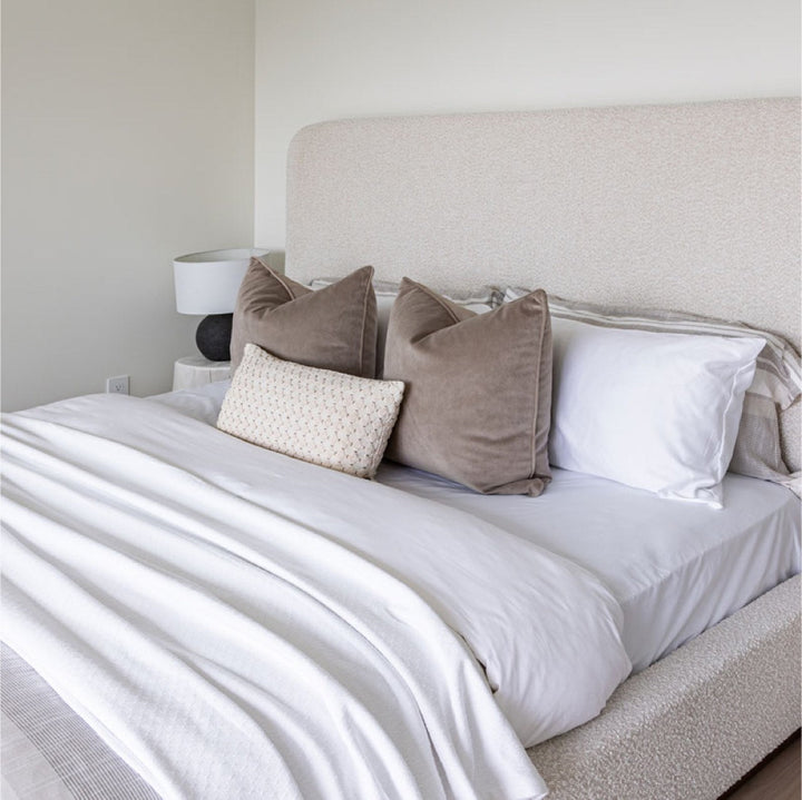 Faye Queen Bed - Off White