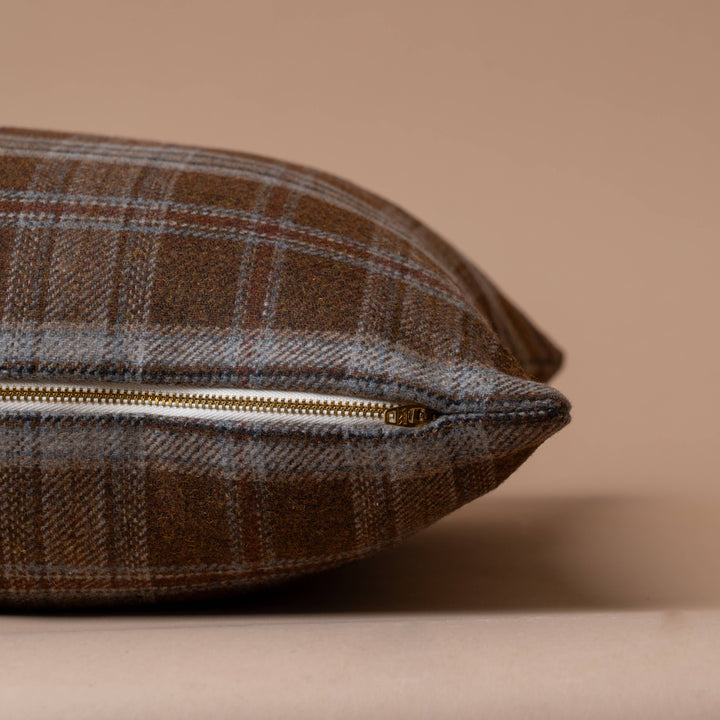 THATCHER | Pillow Cover