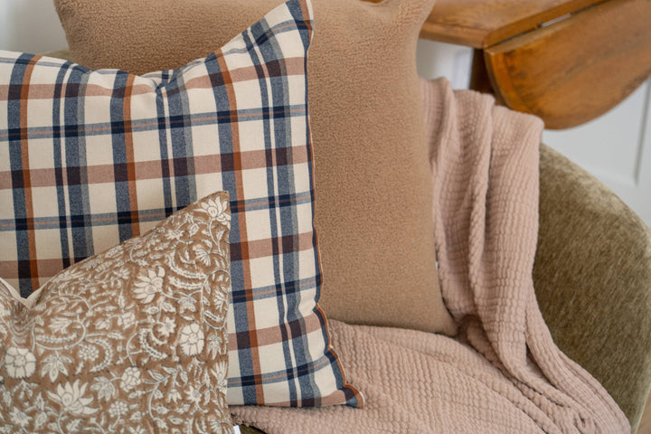 OLEN | Pillow Cover