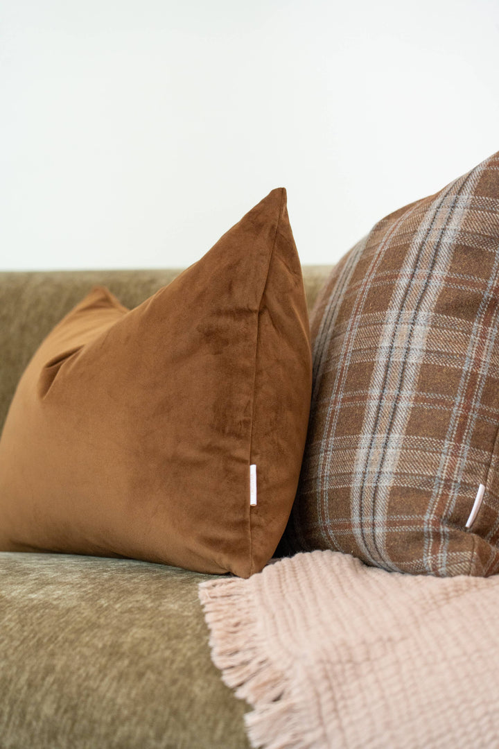 THATCHER | Pillow Cover