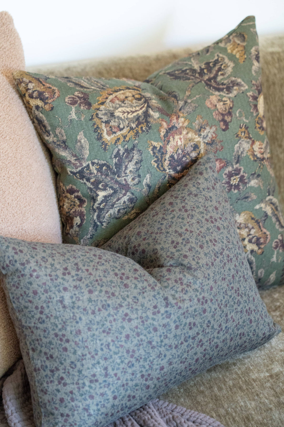 CORRINE | Pillow Cover