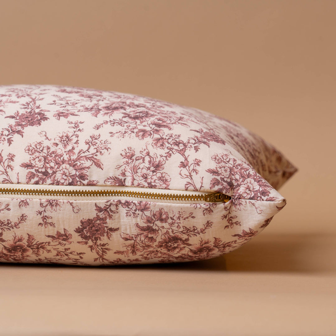 Sacha Pillow Cover 