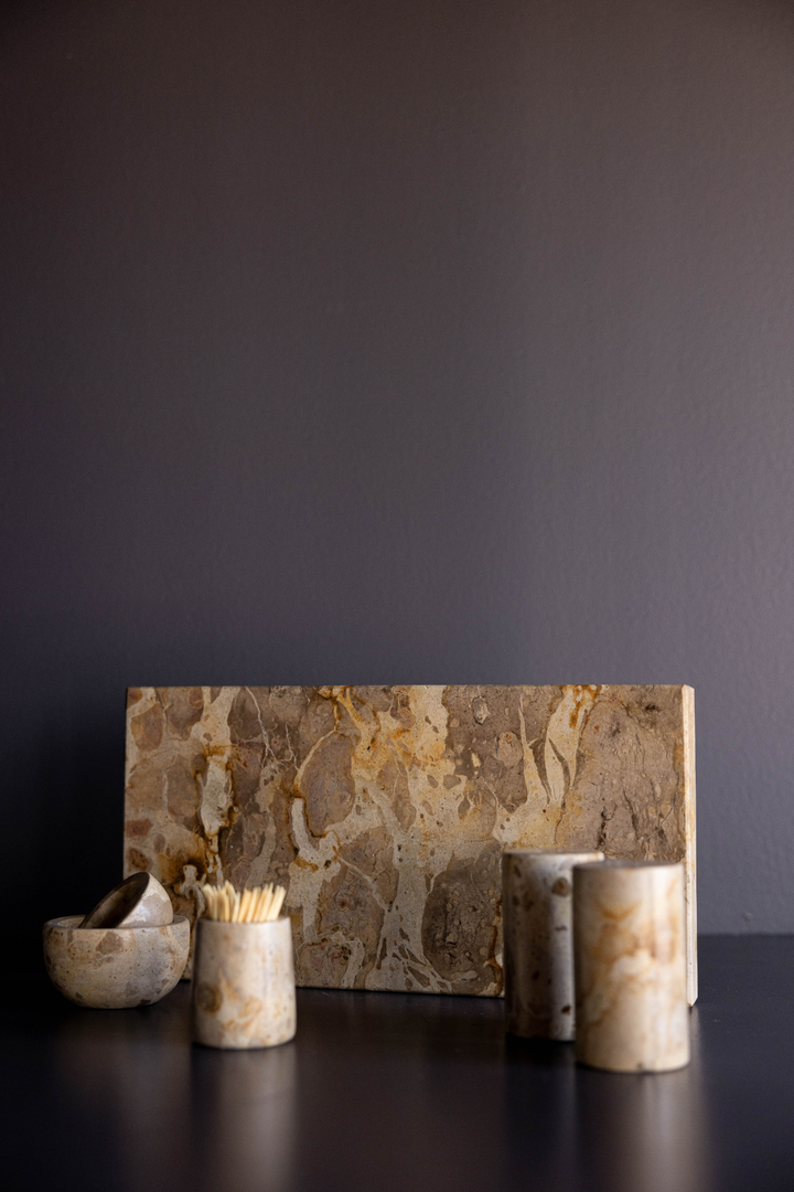 Chocolate Marble Riser